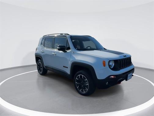 2023 Jeep Renegade Trailhawk