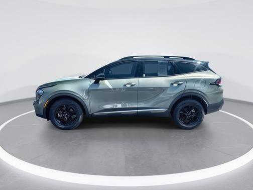Jungle Green/Ebony Black Roof 2023 Kia Sportage X-Pro
