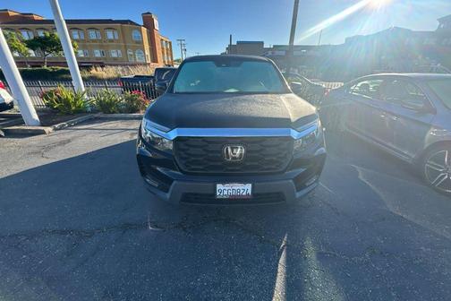 Crystal Black Pearl 2022 Honda Passport 2WD EX-L
