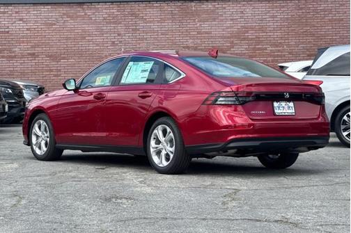 2025 Honda Accord LX 1.5T