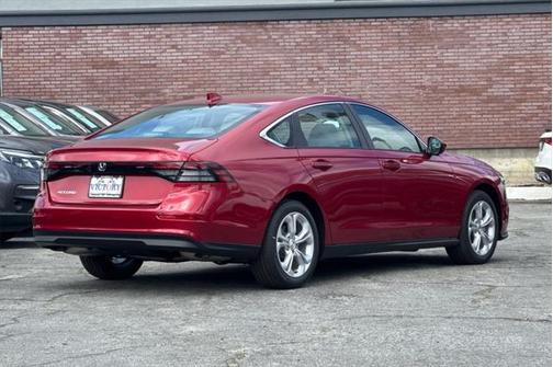 2025 Honda Accord LX 1.5T