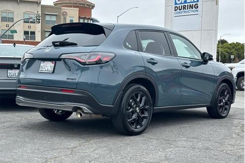 2023 Honda HR-V 2WD Sport