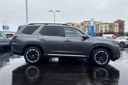 2026 Honda Pilot Touring 8-Passenger