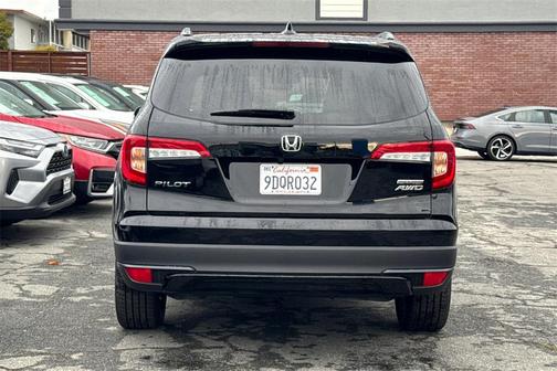 2022 Honda Pilot AWD Special Edition