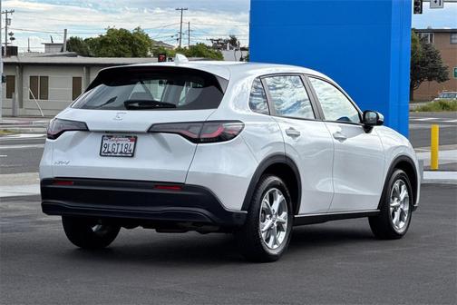 2024 Honda HR-V LX