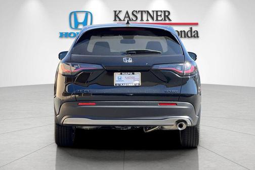 Crystal Black Pearl 2026 Honda HR-V AWD Sport