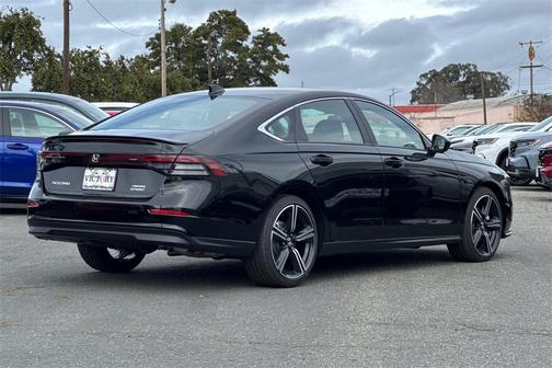 2025 Honda Accord Hybrid Base