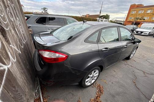 2017 Ford Fiesta SE