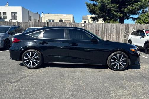 2023 Honda Civic EX-L