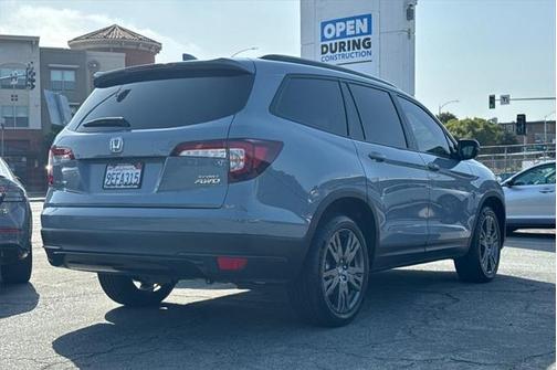 2022 Honda Pilot AWD Sport