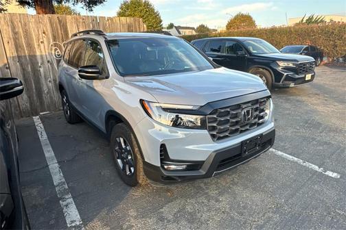 2024 Honda Passport AWD TrailSport