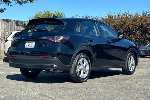 2023 Honda HR-V LX