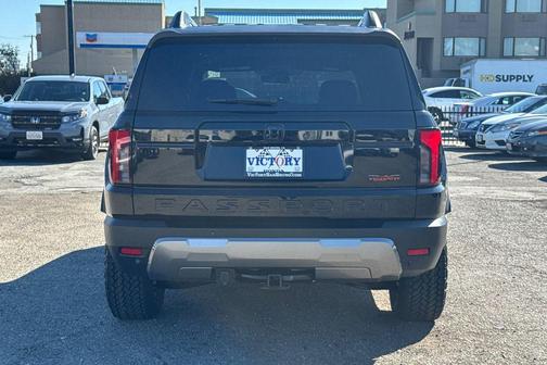 Crystal Black Pearl 2026 Honda Passport AWD TrailSport Blackout