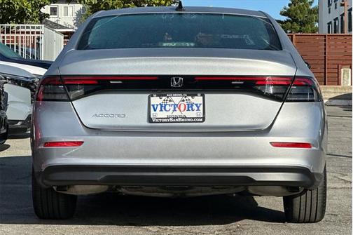 2025 Honda Accord Sport SE 1.5T