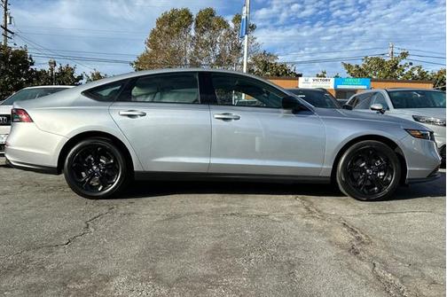 2025 Honda Accord Sport SE 1.5T