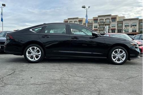 2025 Honda Accord LX 1.5T