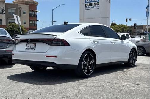2024 Honda Accord Hybrid Base