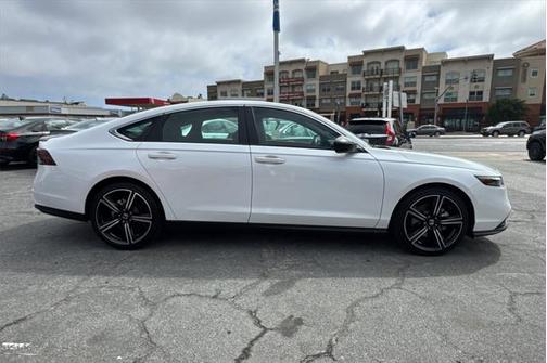 2024 Honda Accord Hybrid Base