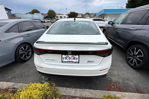 2023 Honda Accord Hybrid Base
