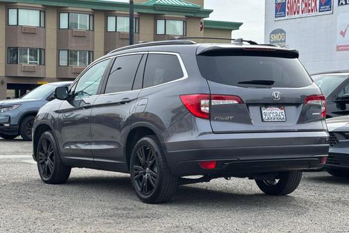 Modern Steel Metallic 2022 Honda Pilot 2WD Special Edition