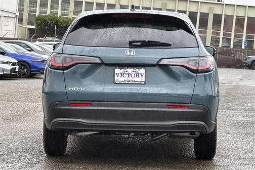 2026 Honda HR-V LX