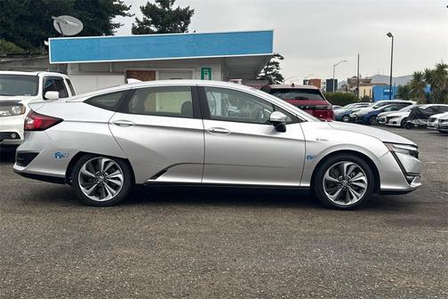 2021 Honda Clarity Plug-In Hybrid Base