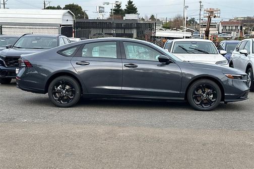 2025 Honda Accord Sport SE 1.5T