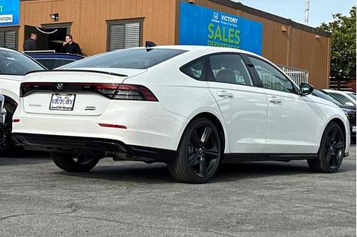 2025 Honda Accord Hybrid Base