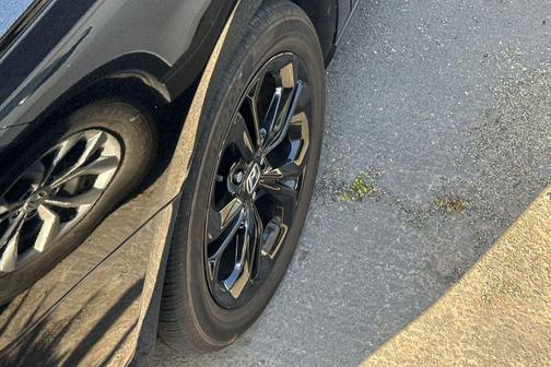 Crystal Black Pearl 2025 Honda Accord SE