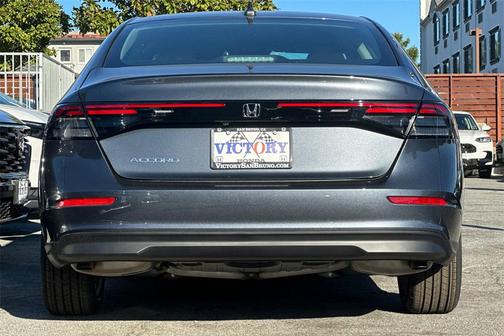 2025 Honda Accord LX 1.5T