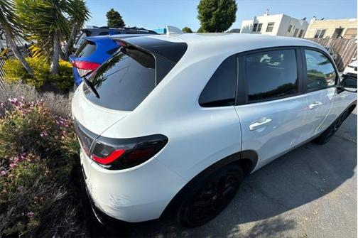 2024 Honda HR-V 2WD Sport