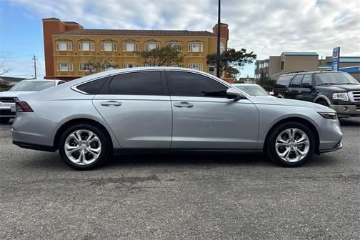 2024 Honda Accord LX 1.5T