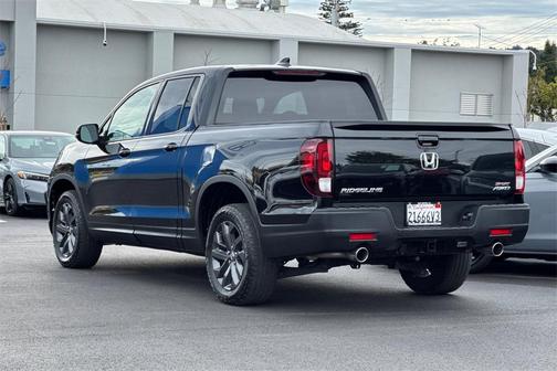 2023 Honda Ridgeline Sport