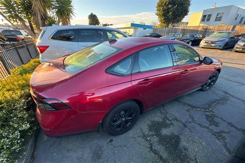 2025 Honda Accord Sport SE 1.5T