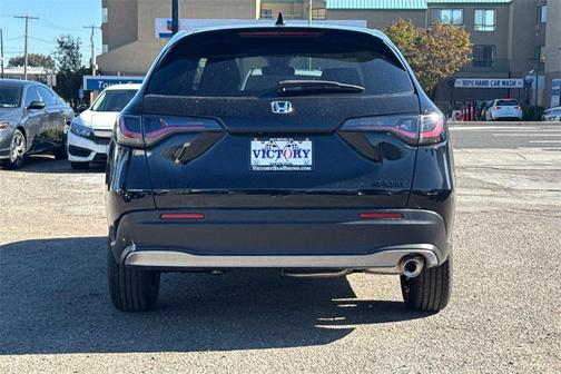 2026 Honda HR-V 2WD Sport