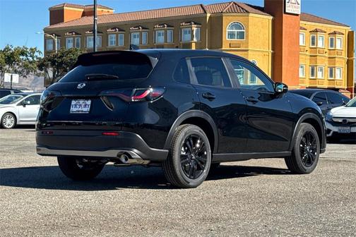 2026 Honda HR-V 2WD Sport