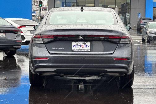 Meteorite Gray Metallic 2026 Honda Accord SE
