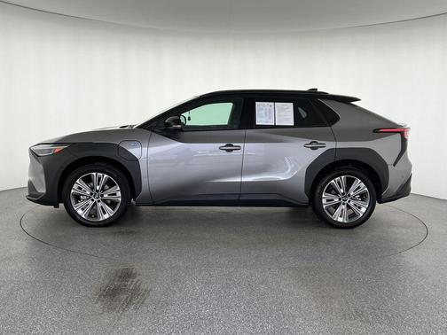 2024 Subaru Solterra Touring