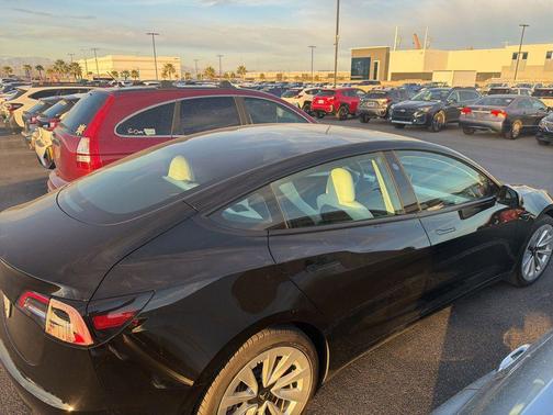 2023 Tesla Model 3 Standard Range