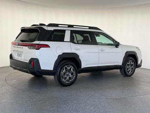 Crystal White 2026 Subaru Outback Premium