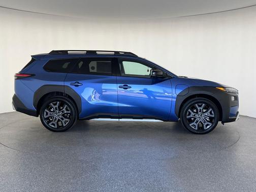 Daybreak Blue Pearl 2026 Subaru Trailseeker Touring