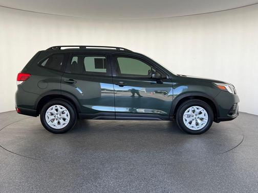 Cascade Green Silica 2023 Subaru Forester Base