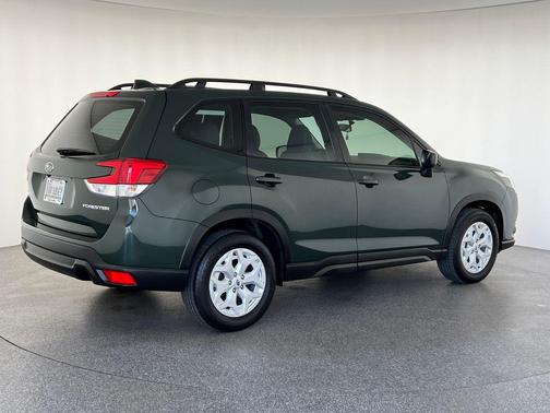 Cascade Green Silica 2023 Subaru Forester Base