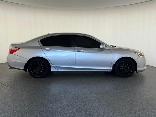 Alabaster Silver Metallic 2015 Honda Accord EX-L