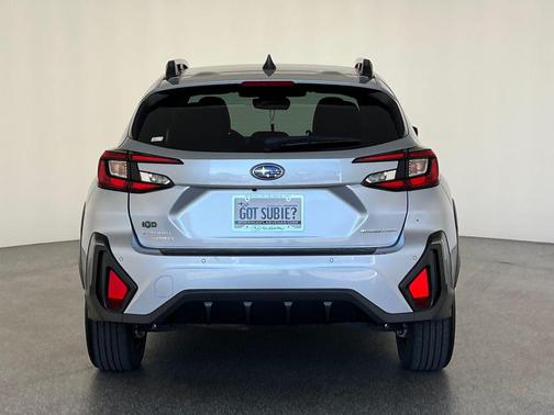 Ice Silver Metallic 2024 Subaru Crosstrek Limited