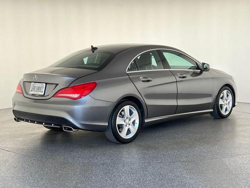2016 Mercedes-Benz CLA-Class Base