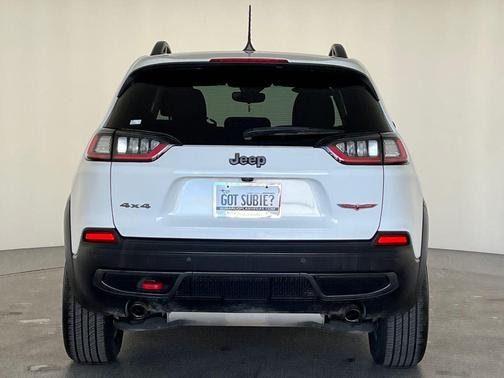 2021 Jeep Cherokee Trailhawk
