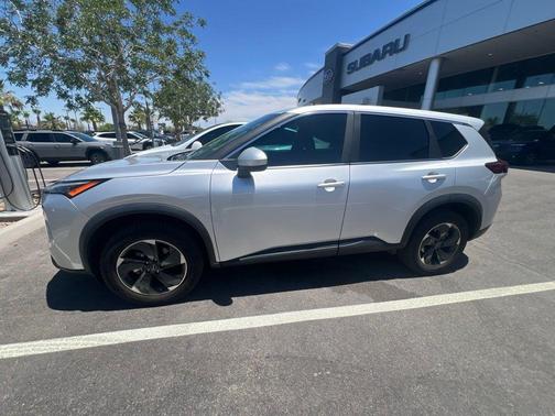 Brilliant Silver Metallic 2024 Nissan Rogue SV