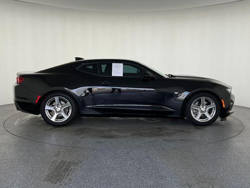 2021 Chevrolet Camaro 1LT