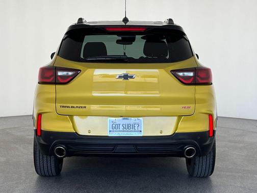 Nitro Yellow Metallic 2025 Chevrolet Trailblazer RS